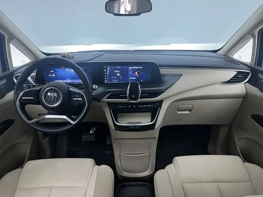 Buick GL8 Hybrid — миниатюра 10
