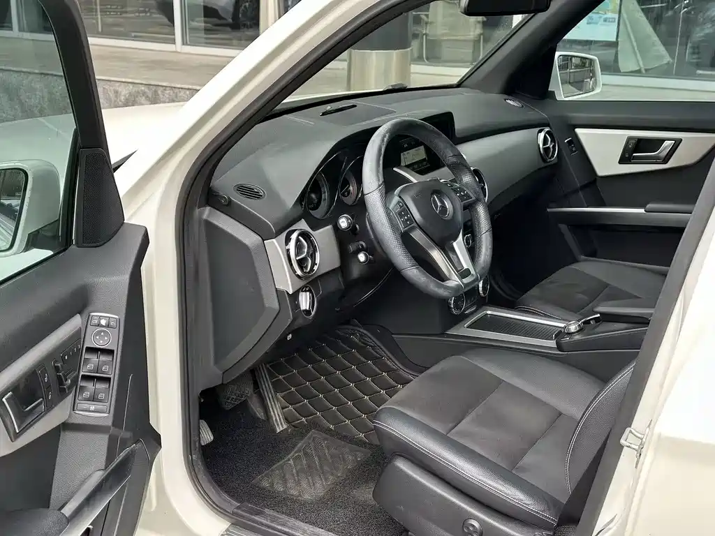 Mercedes-Benz GLK-Class — миниатюра 14