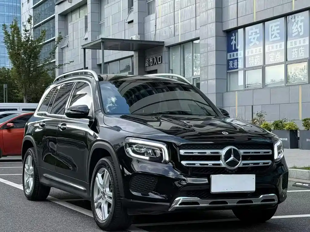 Mercedes-Benz GLB — миниатюра 3
