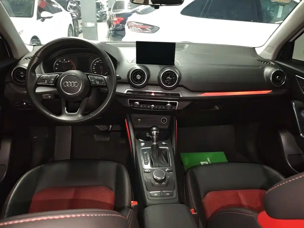 Audi Q2L — миниатюра 10