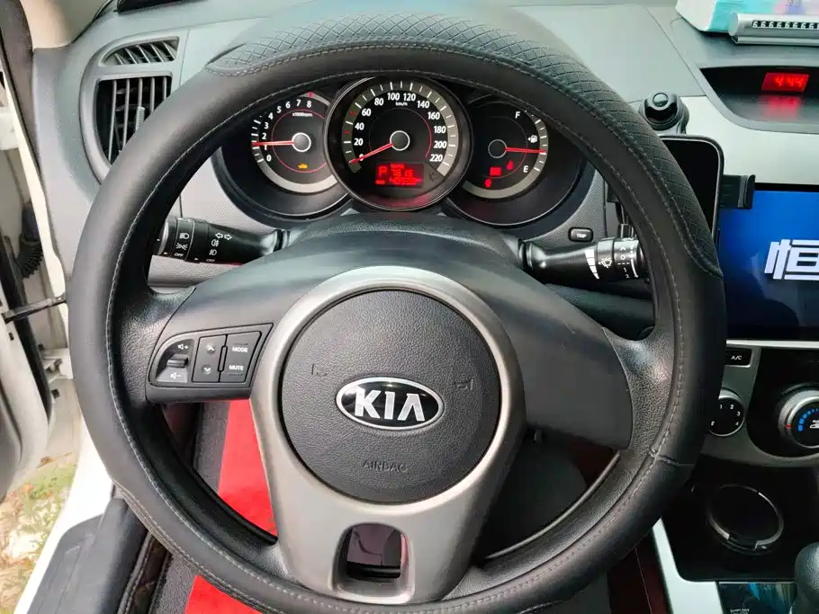 Kia Forte — миниатюра 15