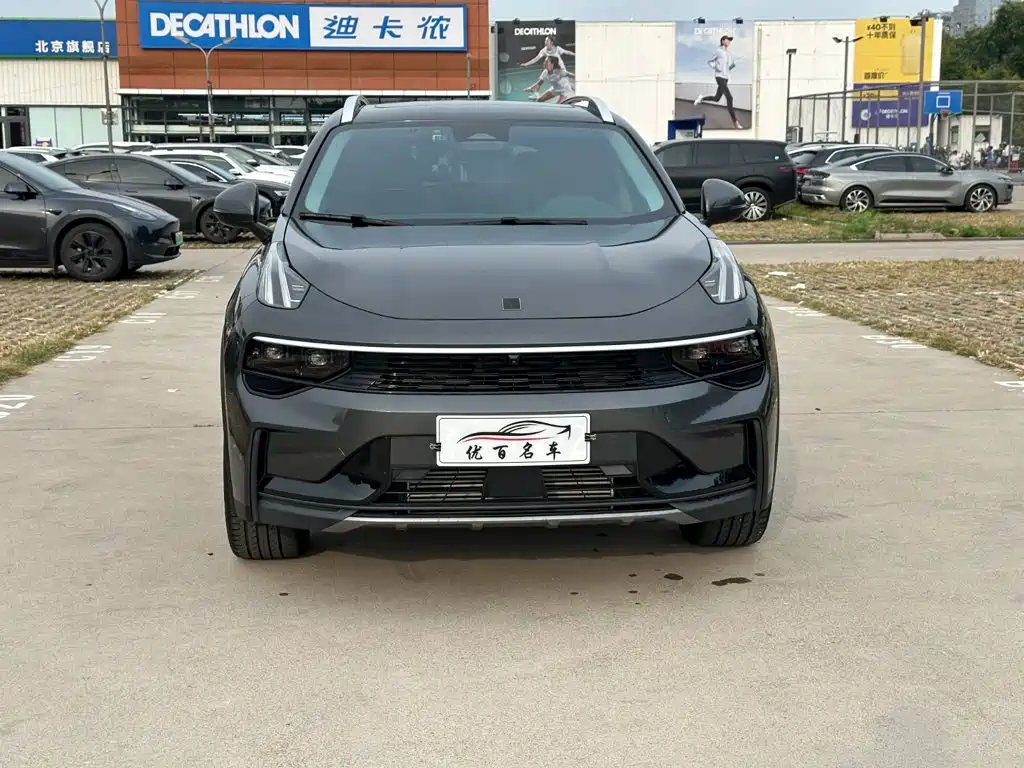 Lynk & Co 01 — миниатюра 13