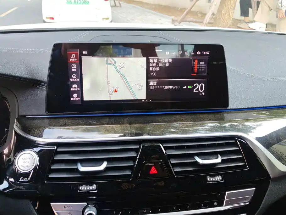 BMW 5 Series — миниатюра 13