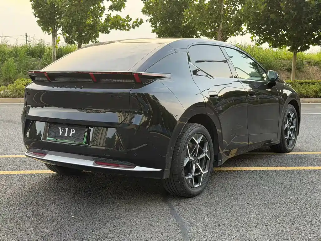 Lynk & Co Z20 — миниатюра 9