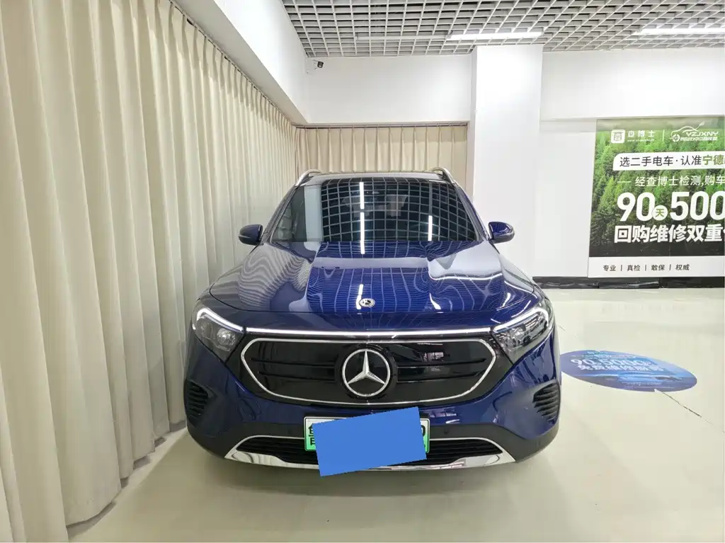 Mercedes-Benz EQB — миниатюра 2
