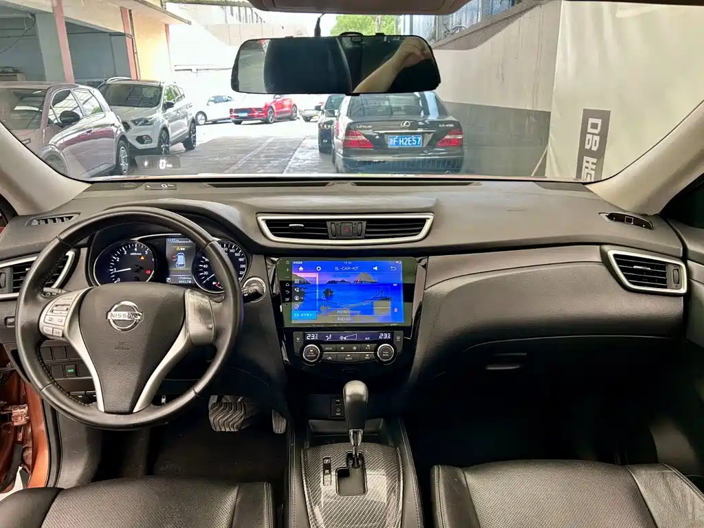 Nissan X-Trail — миниатюра 8