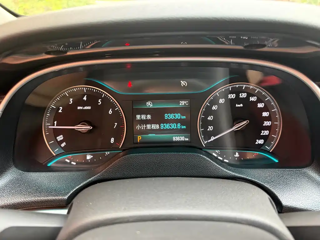 Buick Excelle — миниатюра 13