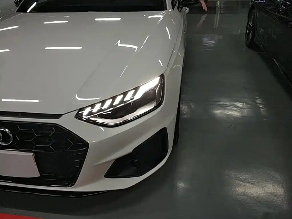 Audi A4L — миниатюра 24