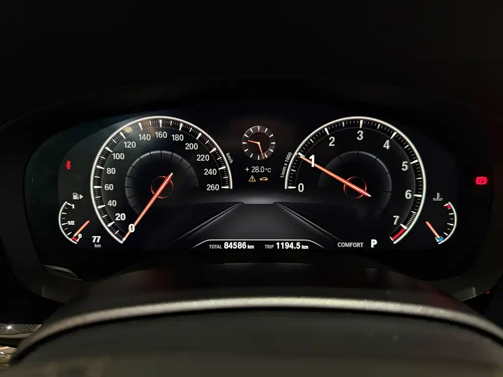 BMW 5 Series — миниатюра 23