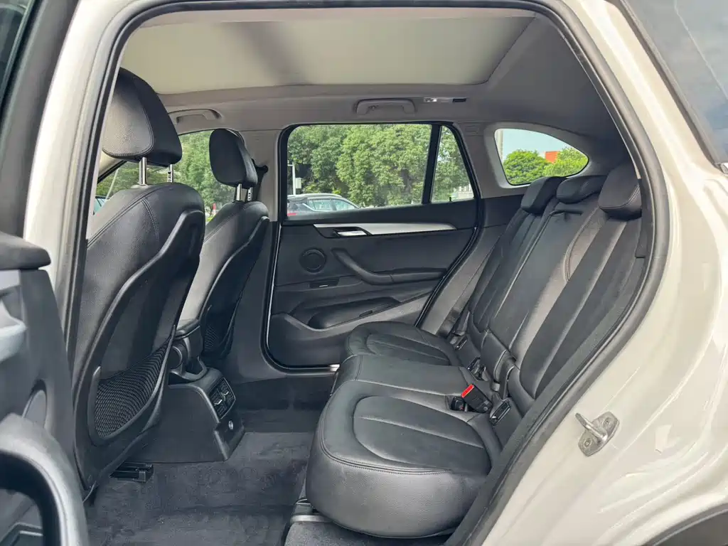 BMW X1 — миниатюра 6