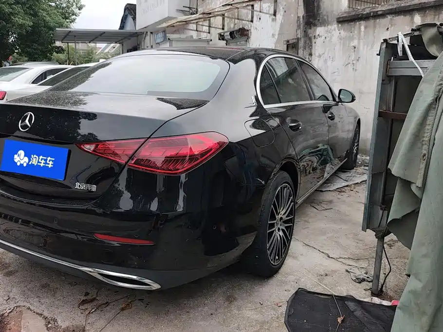 Mercedes-Benz C-Class — миниатюра 3