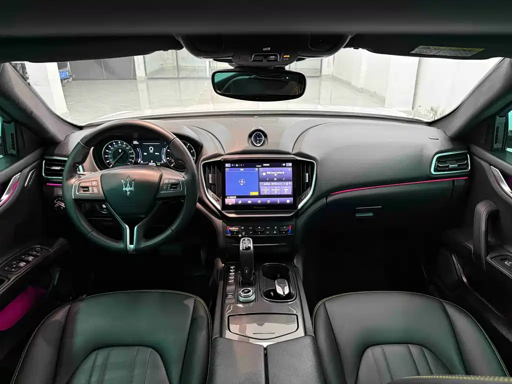 Maserati Ghibli — миниатюра 5