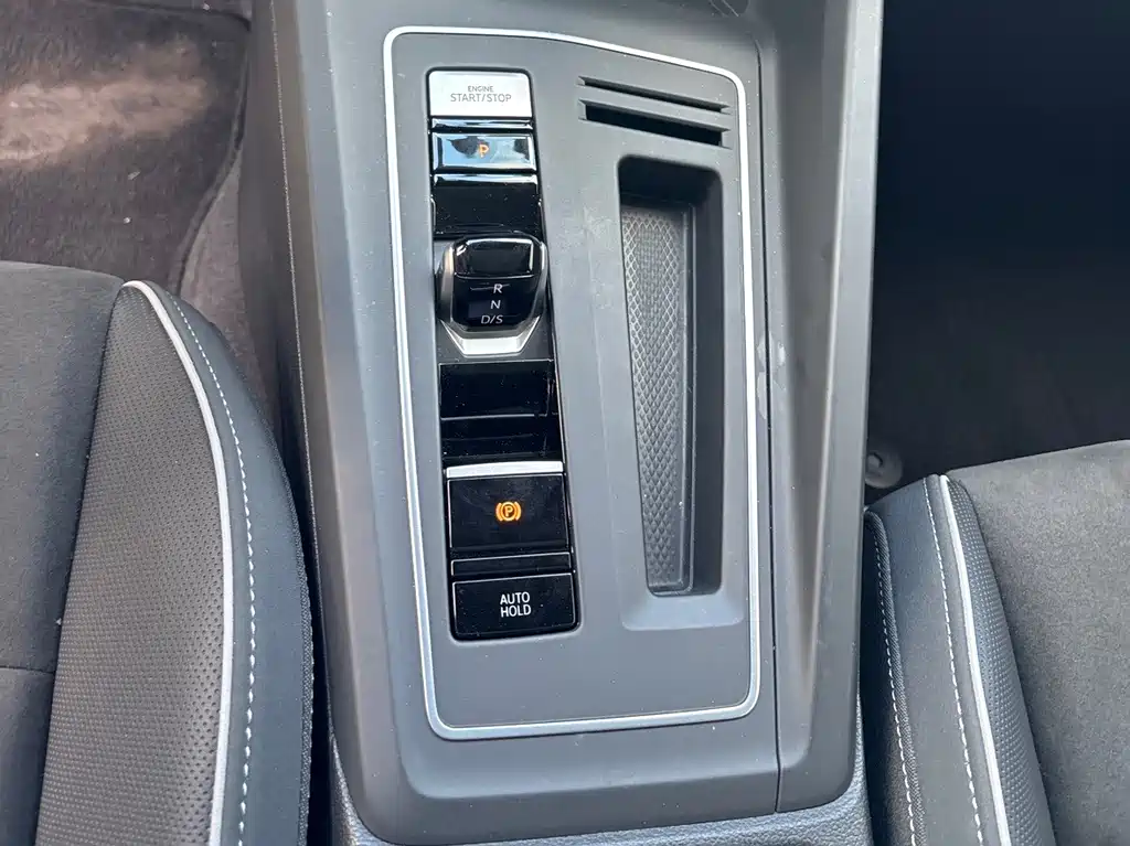 Volkswagen Golf — миниатюра 14
