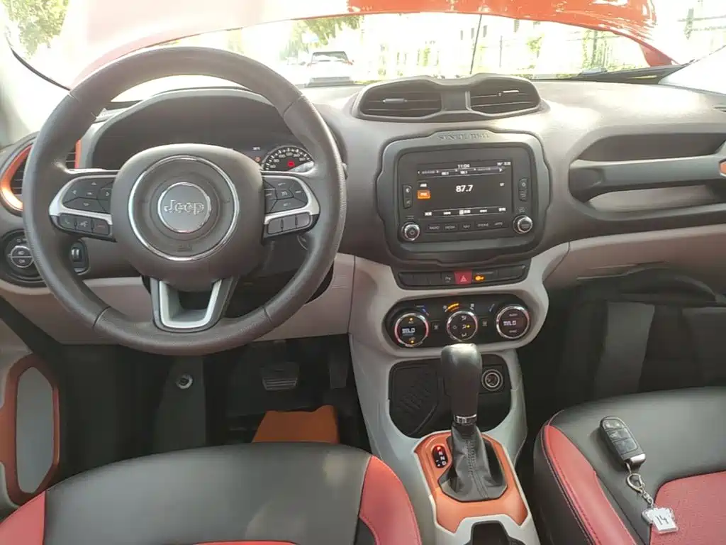 Jeep Renegade — миниатюра 10