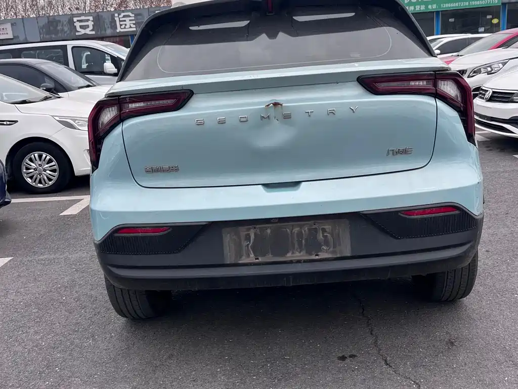 GEELY GEOMETRY E FIREFLY