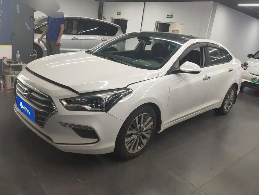 Hyundai Mistra
