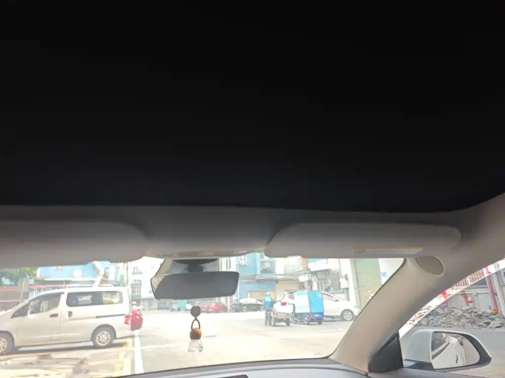 Tesla Model 3 — миниатюра 14