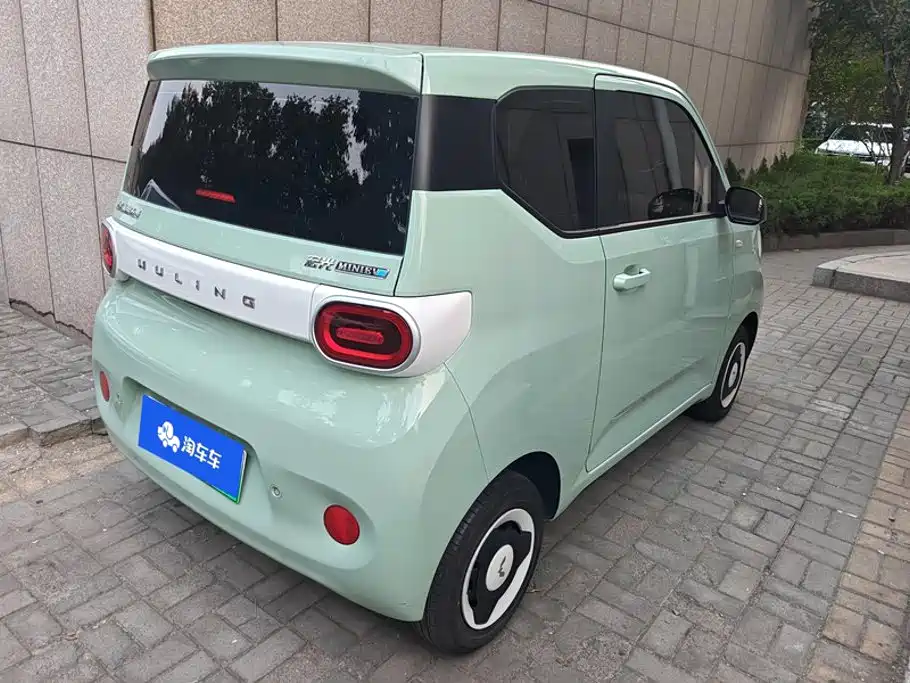 Wuling MINIEV — миниатюра 3
