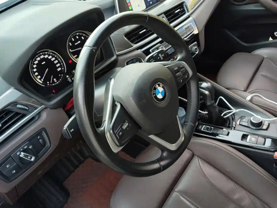 BMW X1 — миниатюра 15
