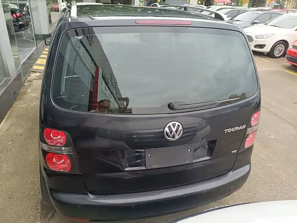 Volkswagen Touran — миниатюра 6