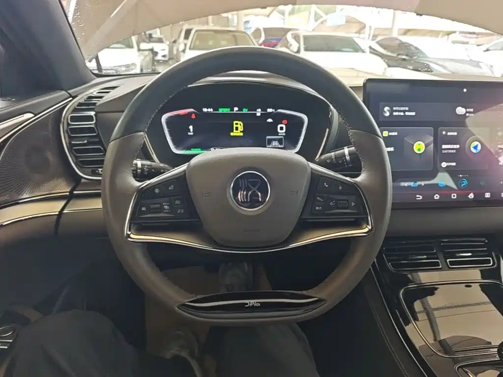 BYD Han — миниатюра 7