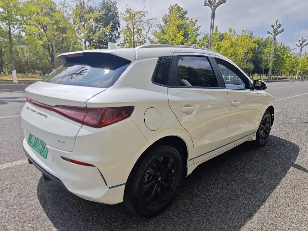 BYD e2 — миниатюра 6