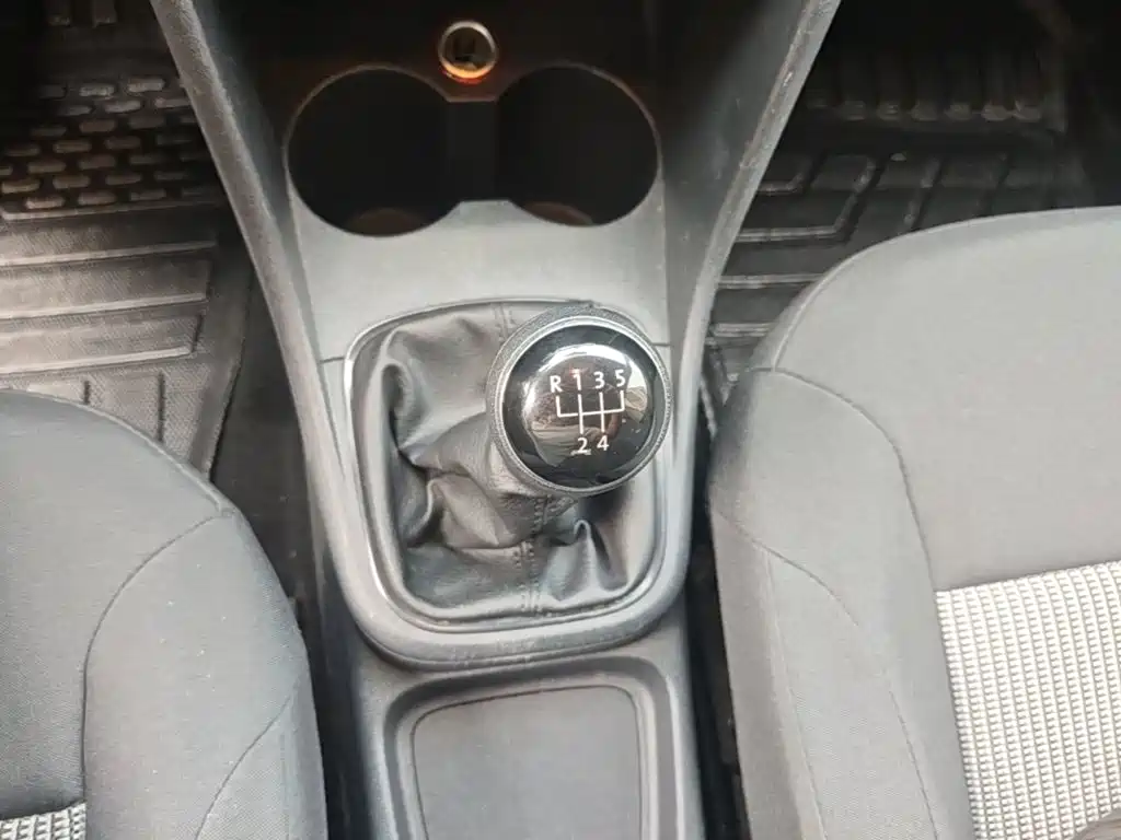 Volkswagen Polo — миниатюра 14