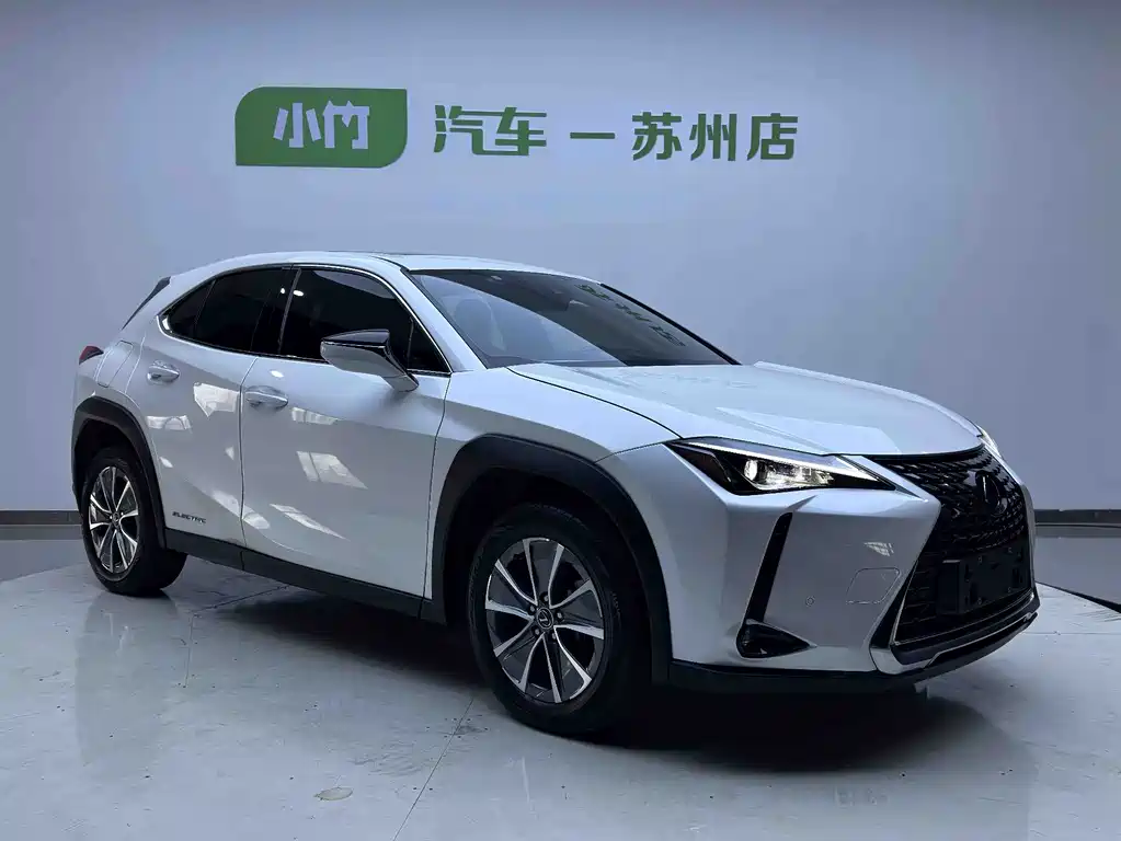 Lexus UX New Energy — миниатюра 3
