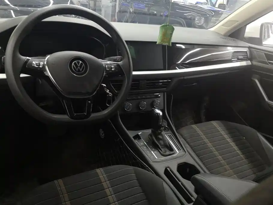 Volkswagen Lavida — миниатюра 12