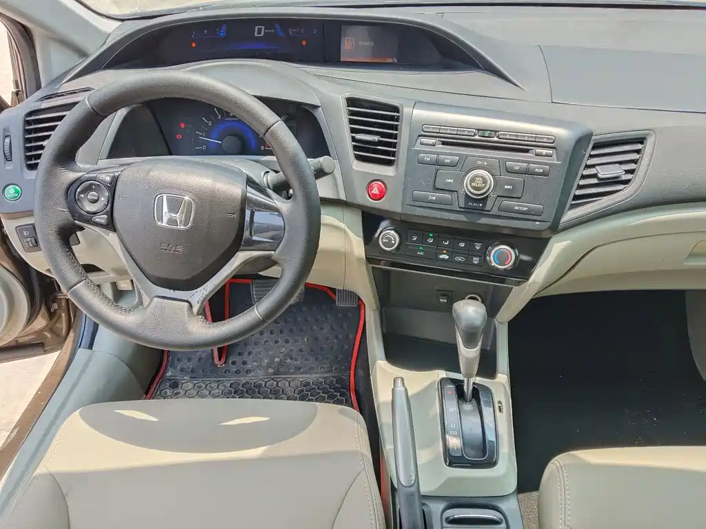 Honda Civic 1.8L Auto Classic Edition, фото 7