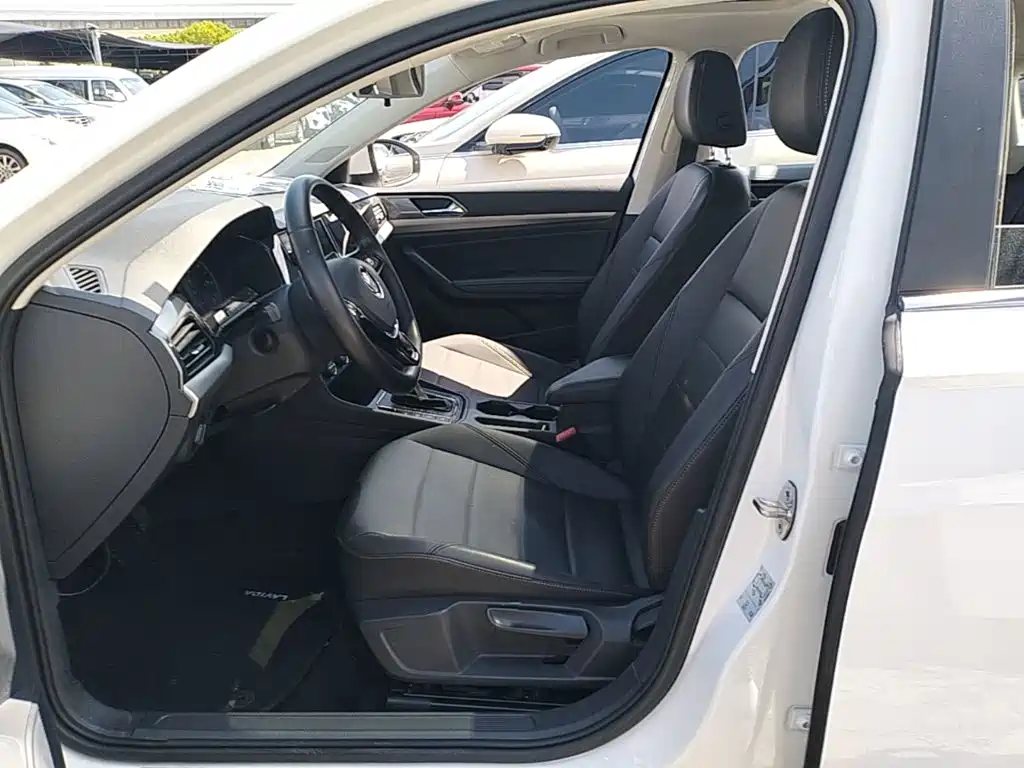 Volkswagen Lavida Pure Electric — миниатюра 15