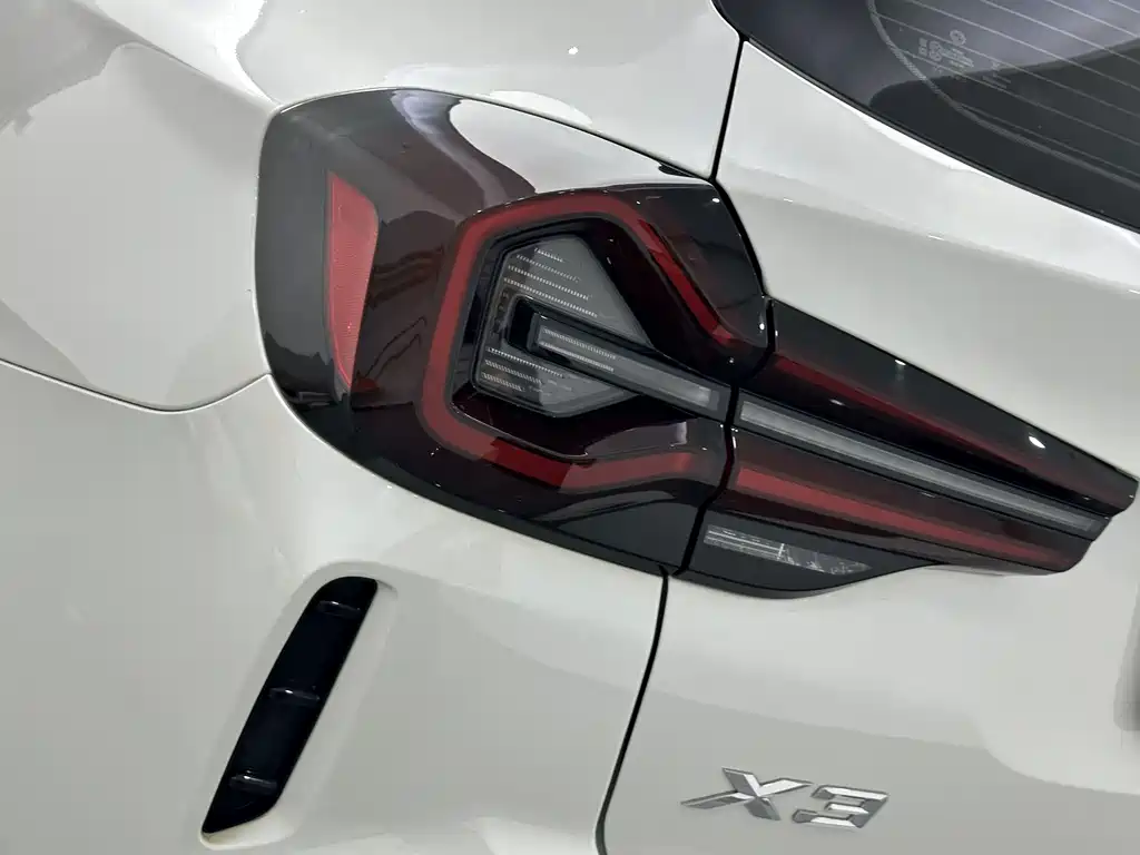 BMW X3 — миниатюра 20
