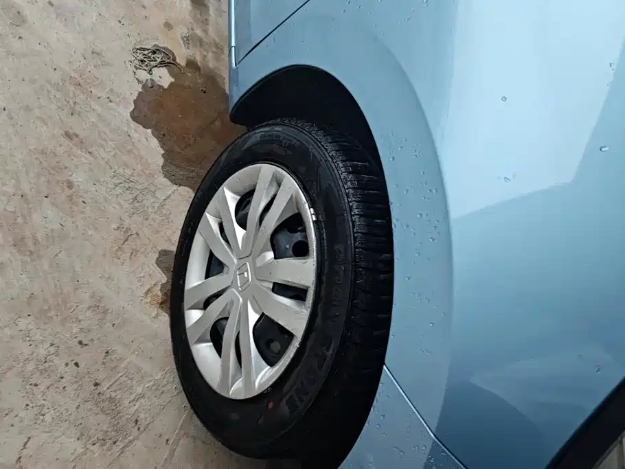 Honda Fit — миниатюра 6
