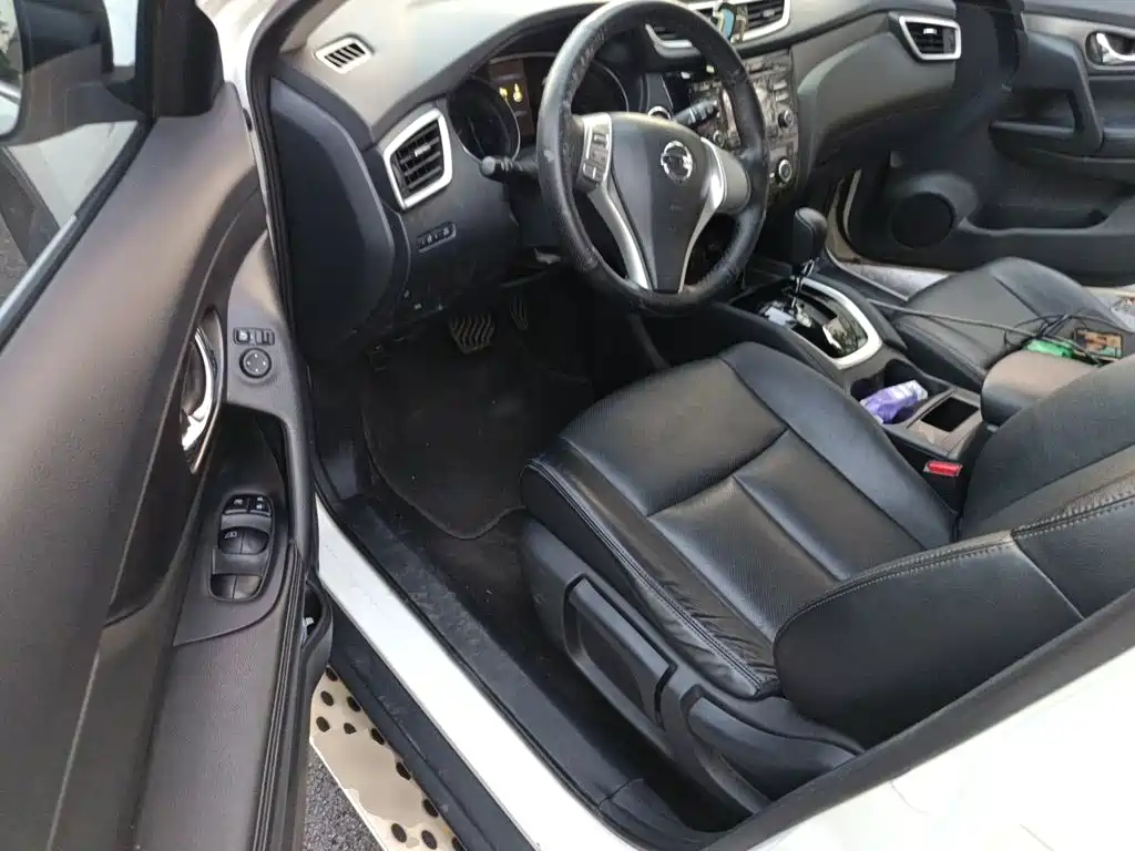 Nissan X-Trail — миниатюра 17