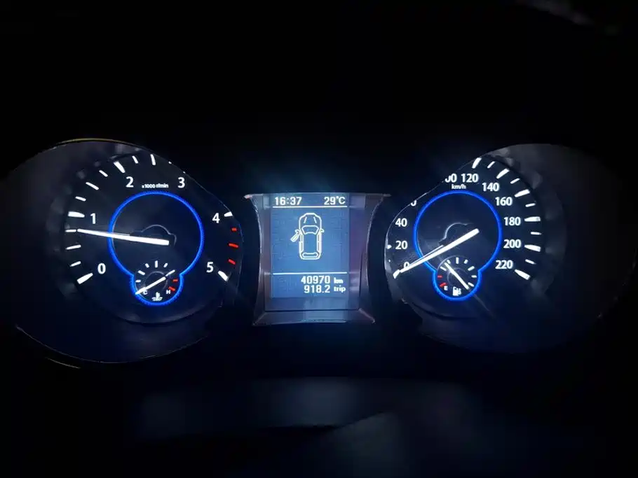 JMC Yusheng S350 — миниатюра 14