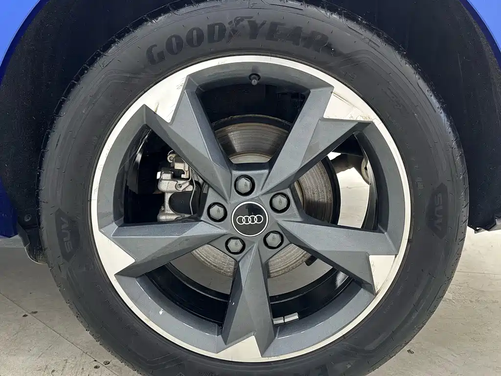 Audi Q3 — миниатюра 18
