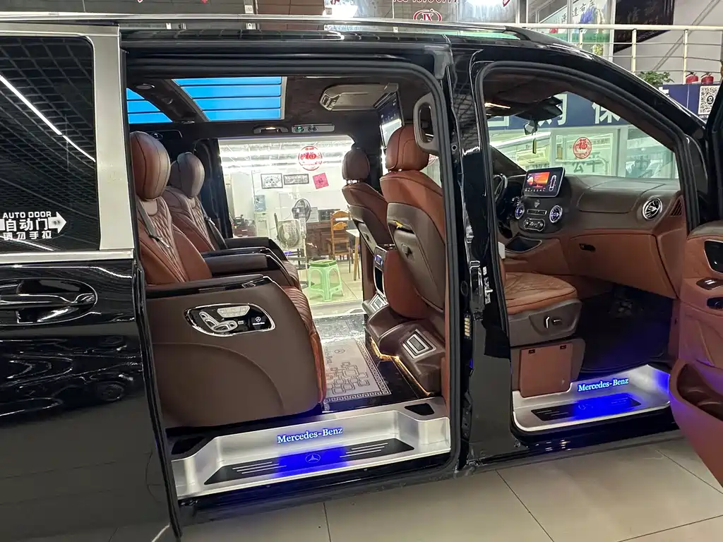 Mercedes-Benz Vito — миниатюра 14