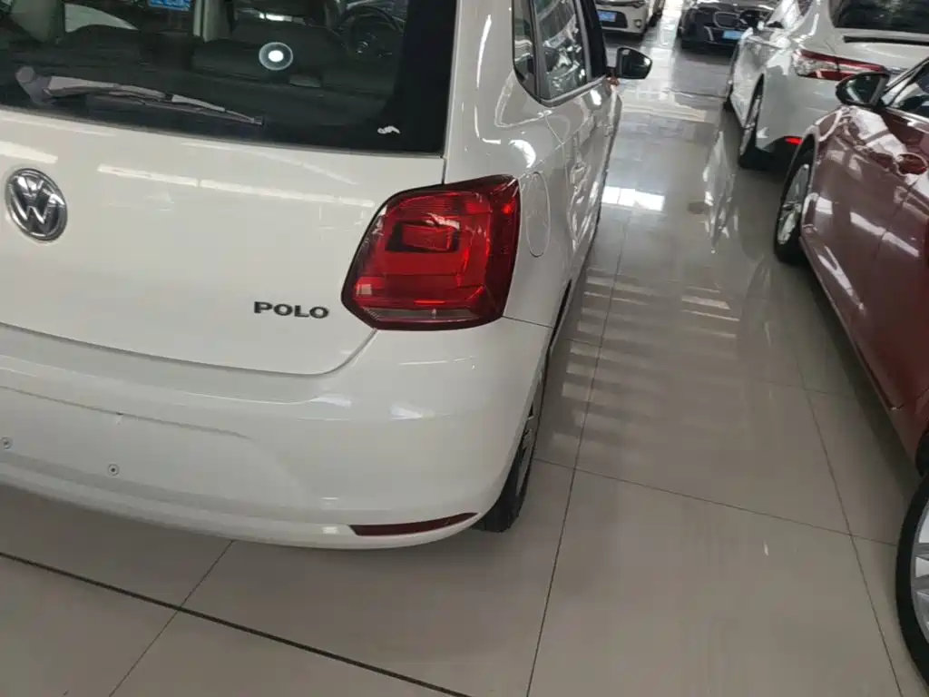 Volkswagen Polo — миниатюра 8