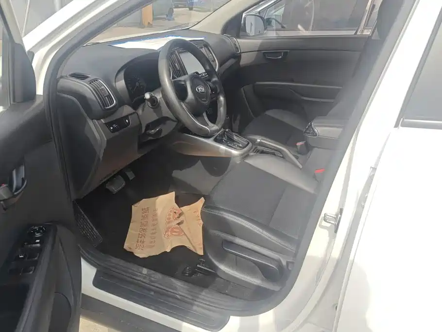 Kia KX3 — миниатюра 9