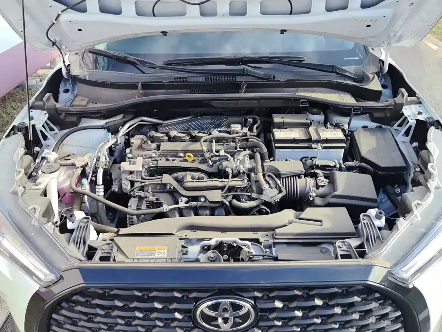 Toyota Corolla Cross — миниатюра 10