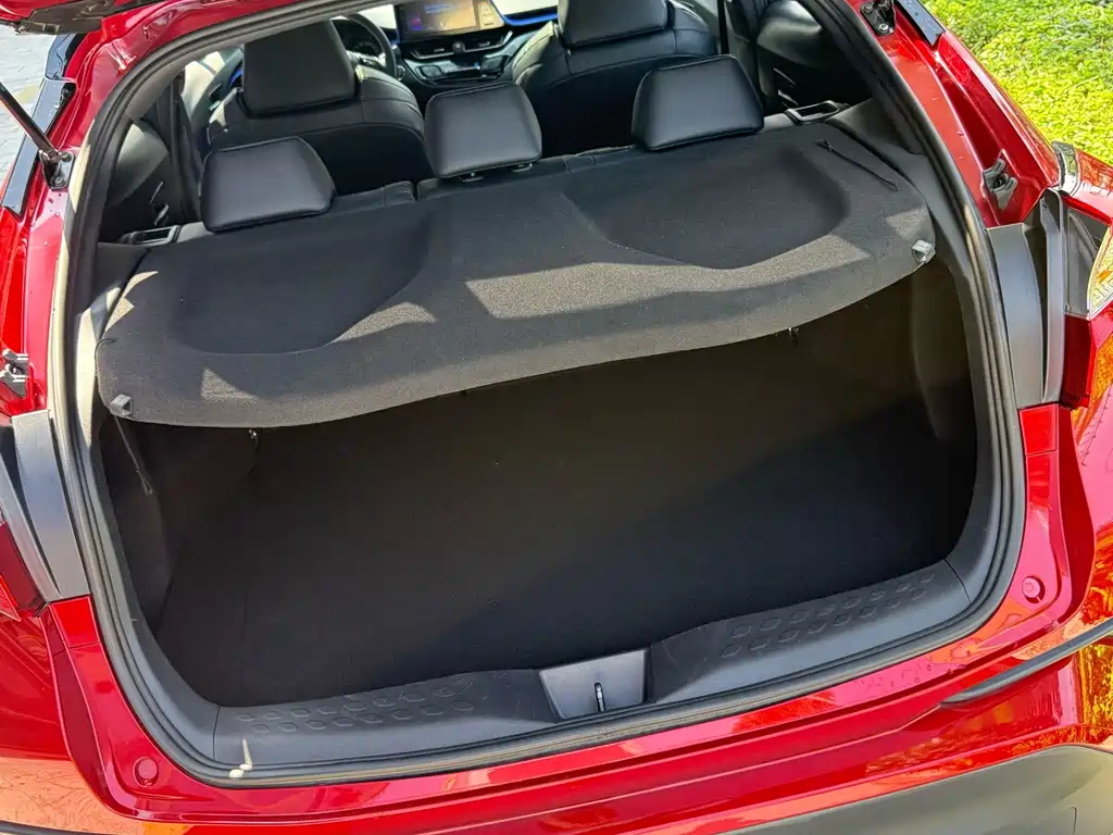 Toyota C-HR — миниатюра 9