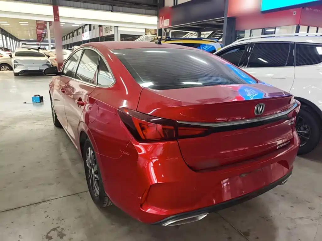 Changan Eado — миниатюра 5