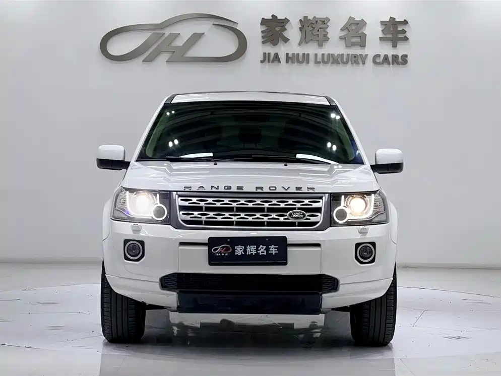 Land Rover 2 013 2.0T Si4 SE