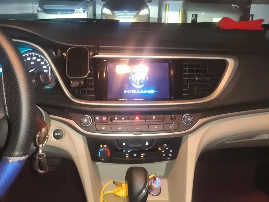 Buick Excelle — миниатюра 13