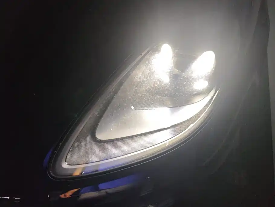 Porsche Macan — миниатюра 5