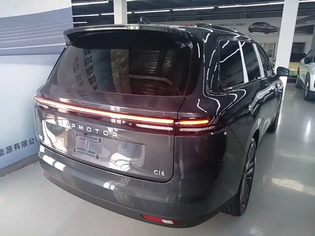 Leapmotor Leapmotor C16 — миниатюра 7