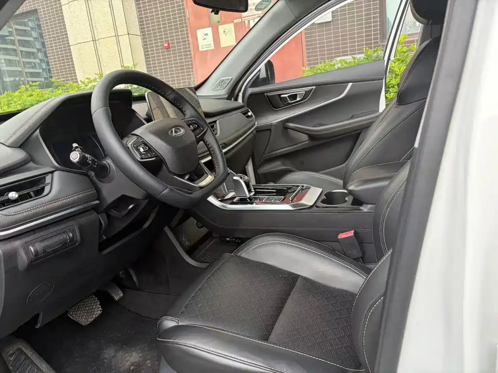 Chery Tiggo 8 — миниатюра 6