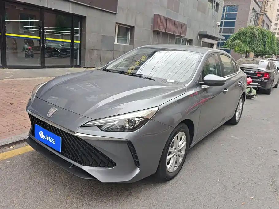 Roewe i5