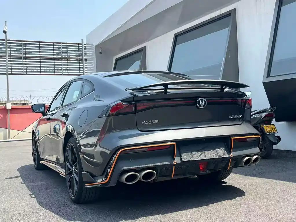 Changan UNI-V — миниатюра 9