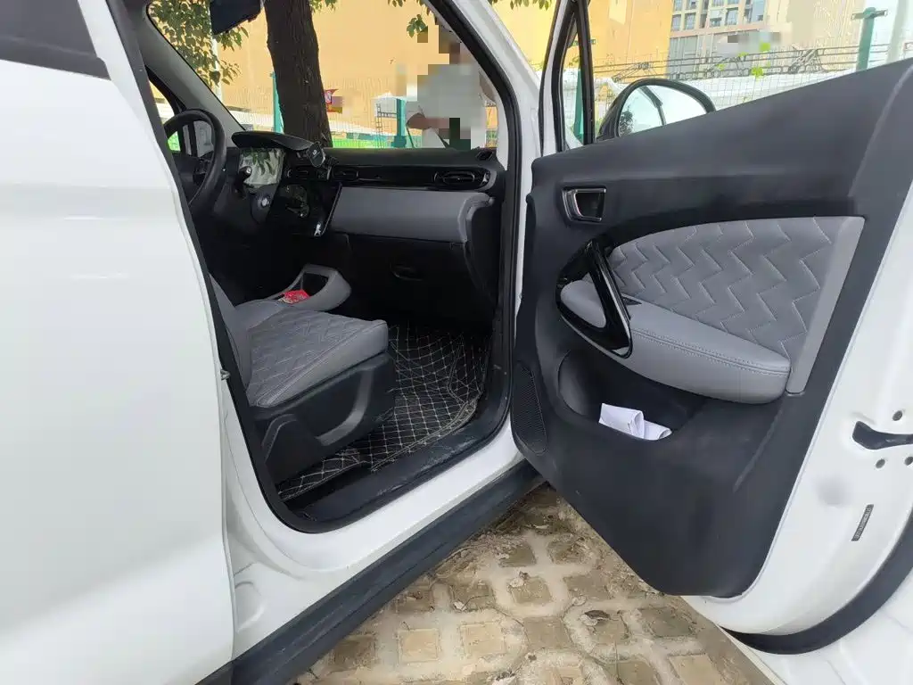 Leapmotor Leapmotor T03 — миниатюра 17